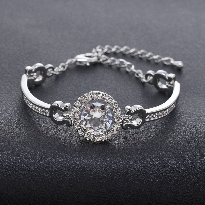 Luxurious Zircon Decoration Design Alloy Bracelet.