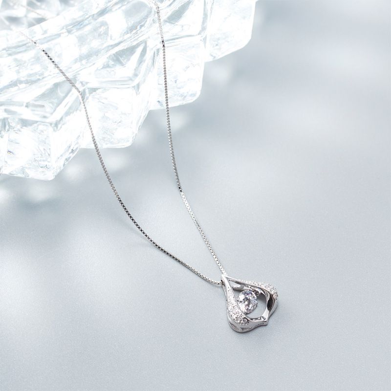 Drop Shape Pendant Necklace