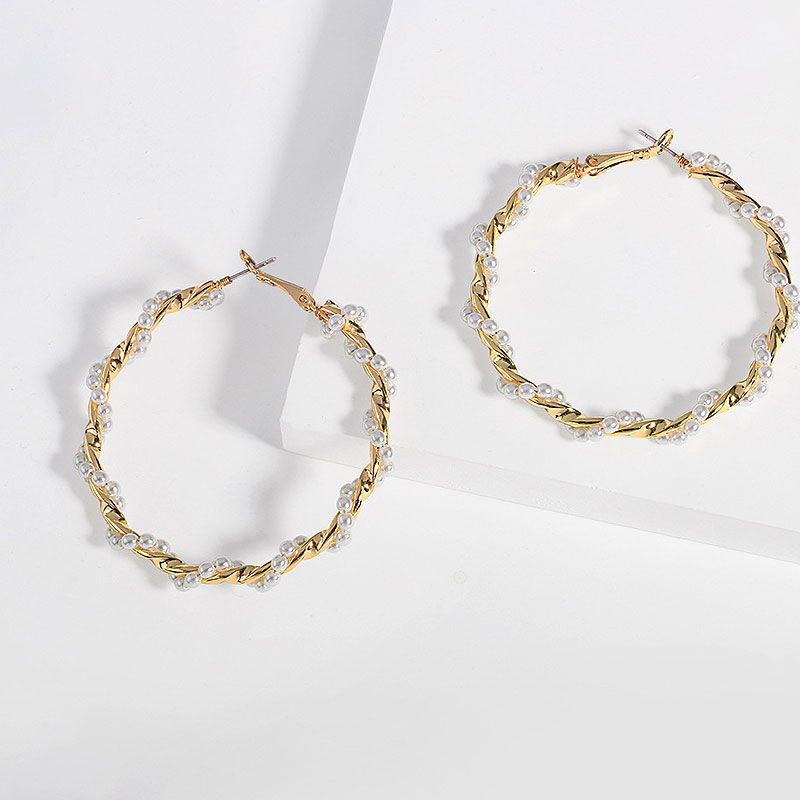 Faux Pearl Winding Design Hoop Earrings