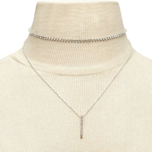 Double-Layer Pendant Necklace in Silver Color.