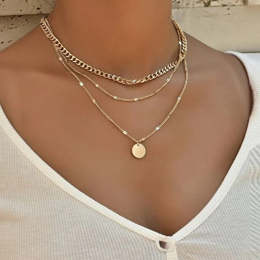 Multilayer Pendant Design Alloy Necklace.