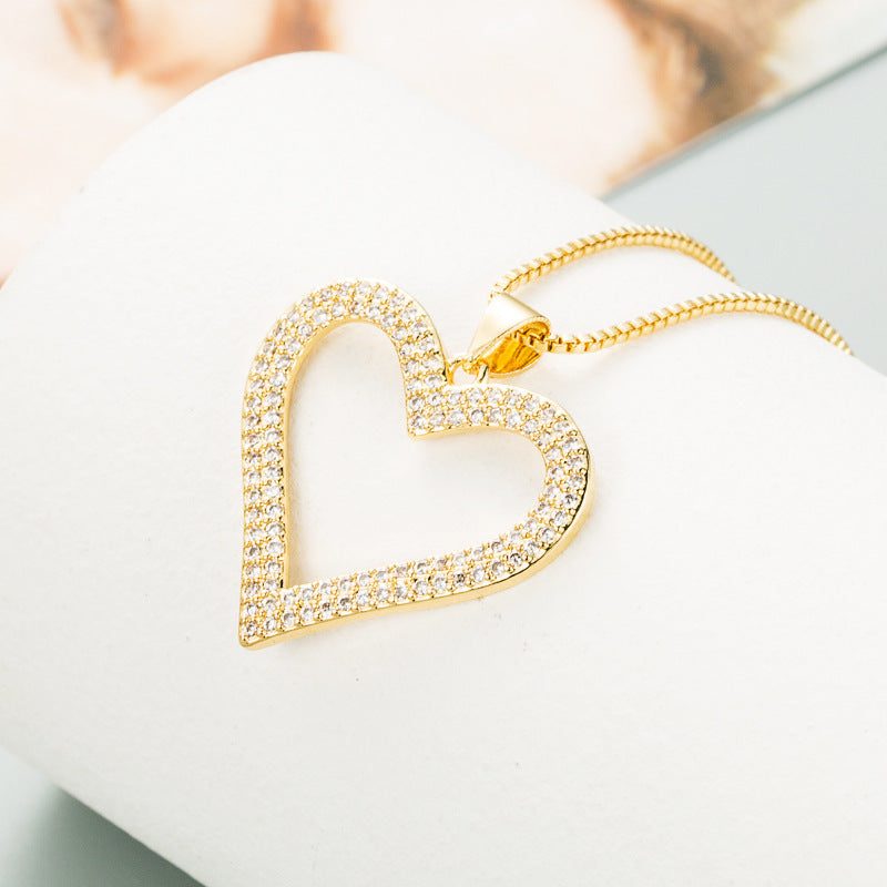 Zircon Heart Shape Pendant Design Gold Color Necklace.